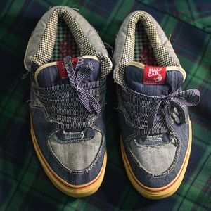Vans X In4mation Half Cab
